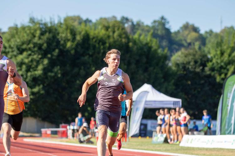 121751899919Kopija dokumenta _MG_8562.jpg-atletskimiting-nm.si